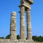 Apollon H-3 H-4 Apartment