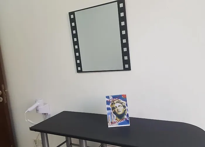 Apollon H-3 H-4 Apartment